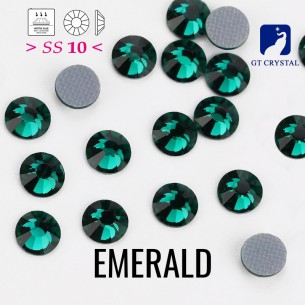 Strass GT Crystal Termoadesivi ss 10  Emerald - 288PZ rhinestones hotfix