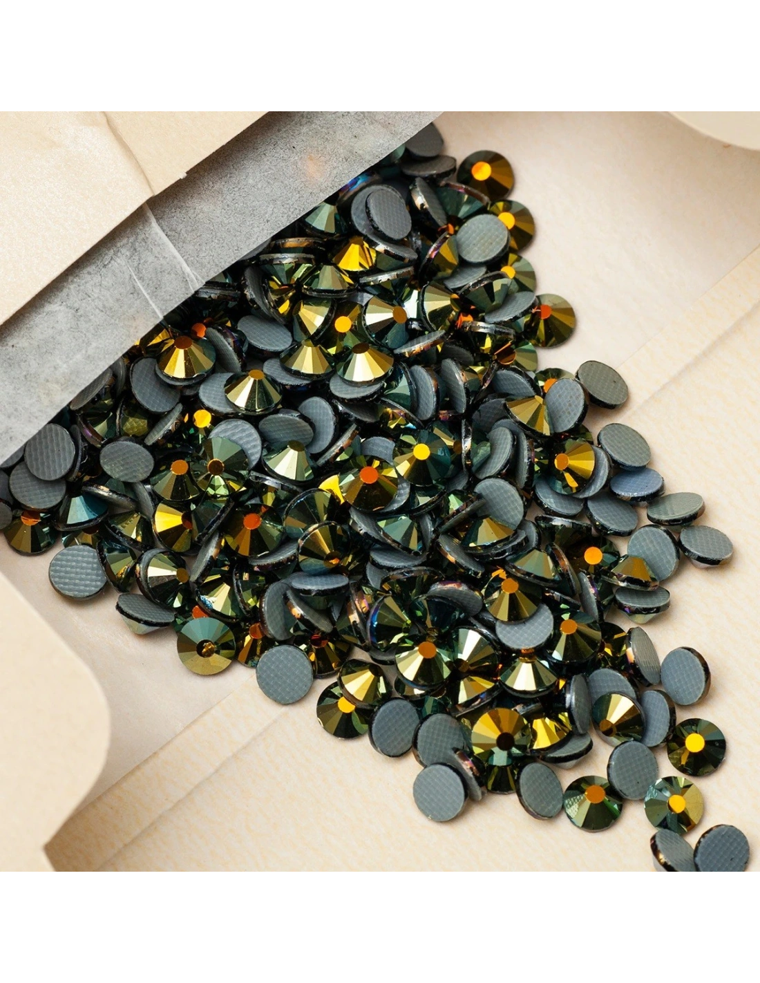 Rhinestones Gt Crystal Hotfix ss 16 Jet AB - 144 pcs - Hotfix Strass