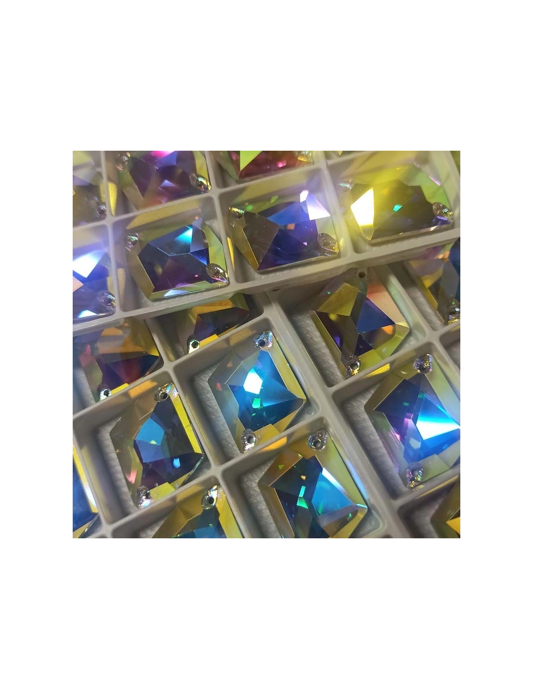 Stone Sew On in Crystal GT Crystal Cosmic mm 27x21 Crystal AB - 1PC