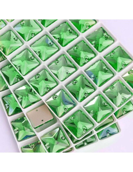 Pietra da Cucire in Cristallo GT Crystal Quadrato mm 16 Peridot - 1PZ