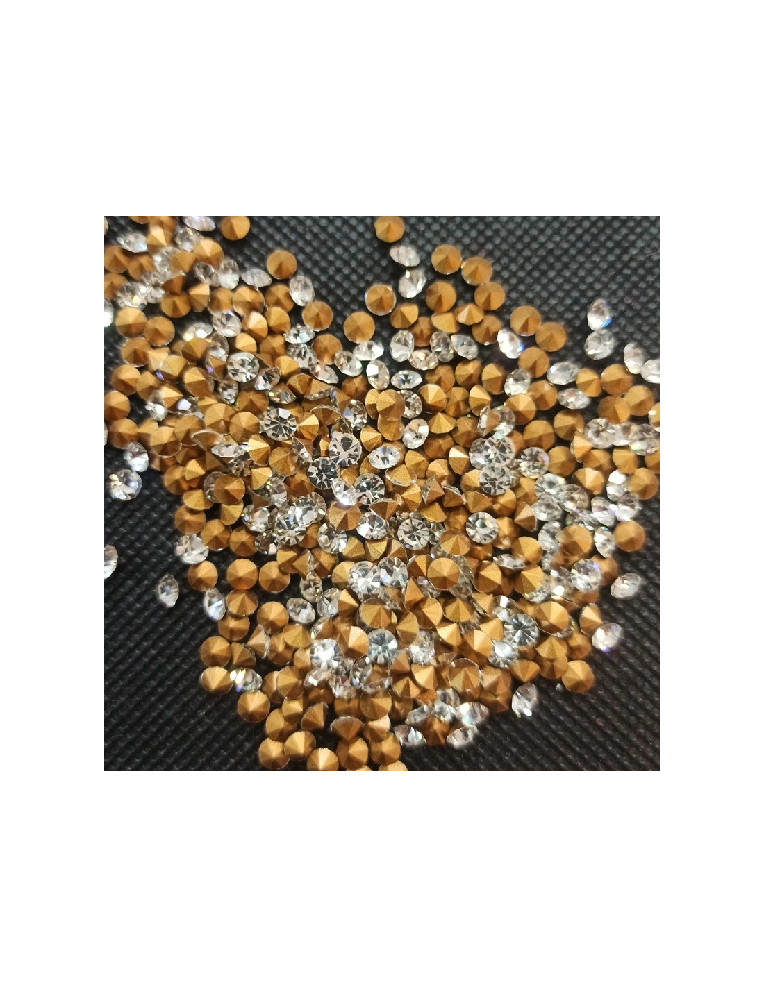 Strass Conical Round ss 17 Crystal - 144PCS - Conical rhinestones