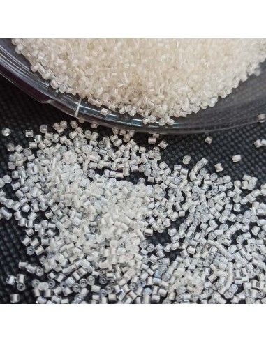 Bugle Preciosa 2 cuts 12/0 (mm 1,9)... Bugle Preciosa 2 cuts 12/0 (mm 1,9)...