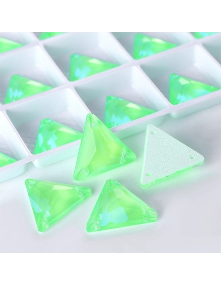 Stone Triangle mm 16 Hematite - 1PC - Stone to be sewn all crystal