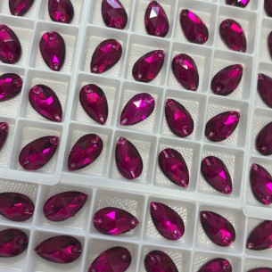 Pietra da Cucire in Cristallo GT Crystal Goccia mm 18x10,5 Ruby - 1PZ 2