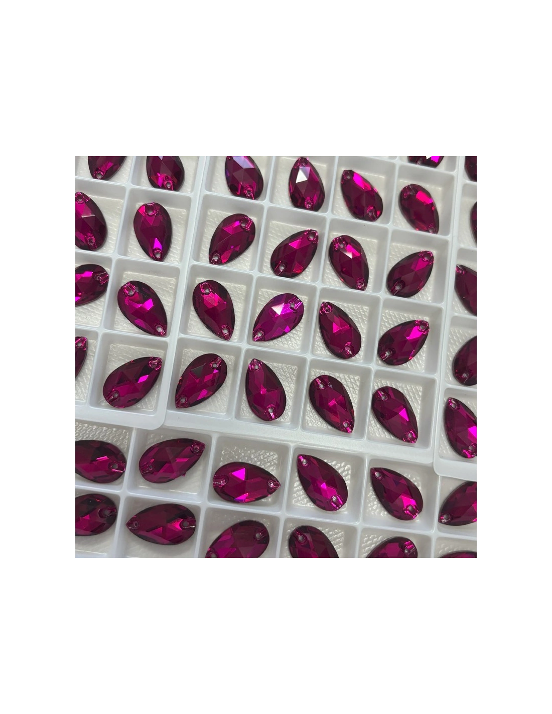 Pietra da Cucire in Cristallo GT Crystal Goccia mm 18x10,5 Ruby - 1PZ