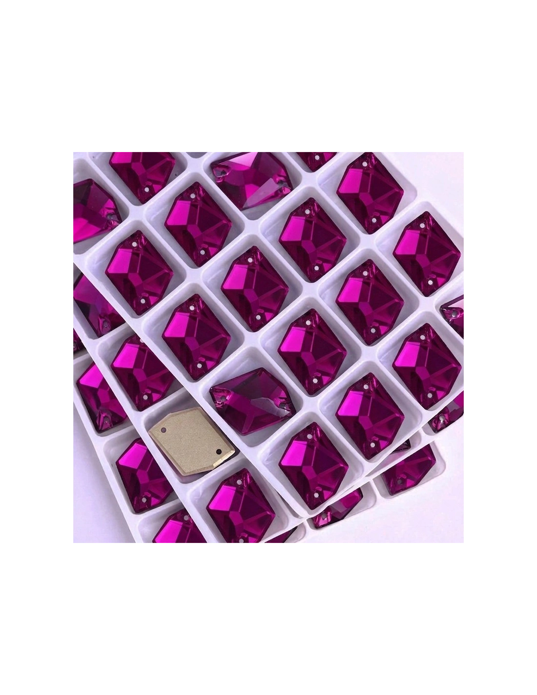 Pietra da Cucire in Cristallo Cosmic mm 20x16 Fuchsia - 1PZ