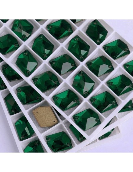 Stone Cosmic mm 20x16 GT Crystal Emerald 1PC - Stone to be sewn all crystal