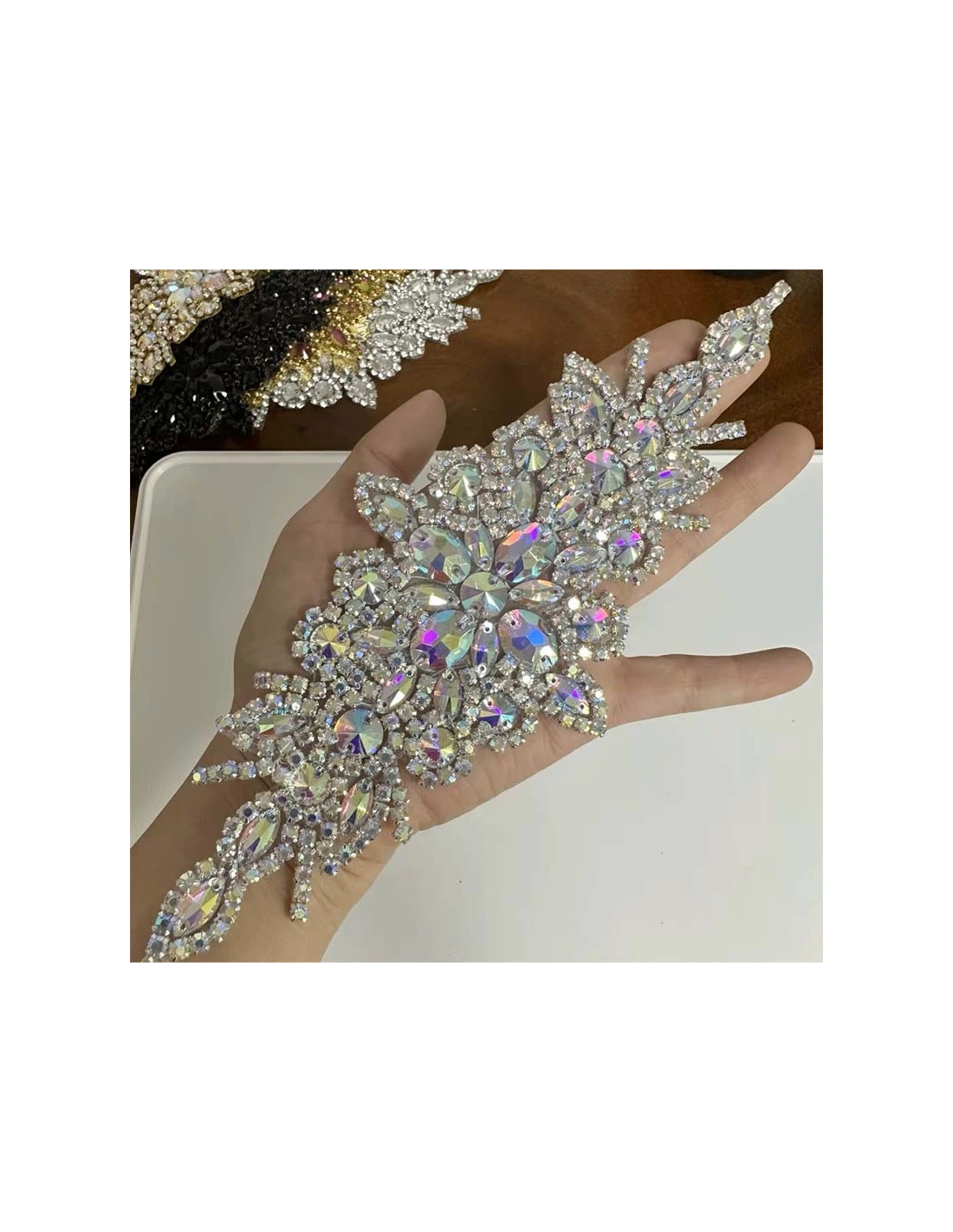 Applicazione in Catena Strass Argento e Pietre Boreali cm 20X8 - 1PZ