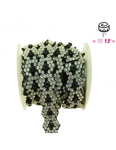 Bordura Strass Gioiello Termoadesiva a forma di Rombi cm. 2,1 Crystal/Montana - 1MT Bordura Strass Gioiello Termoadesiva a forma di Rombi cm. 2,1 Crystal/Montana - 1MT