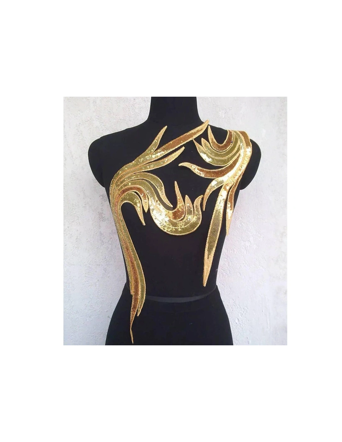 esempio applicazione Applicazione in Tessuto ricamato e Paillettes Gold cm 56x21