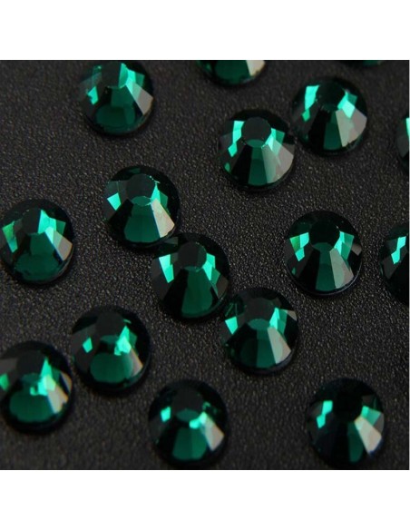 Rhinestones Strass GT Crystal Termoadesivo ss 16 Emerald - 144PZ Hotfix