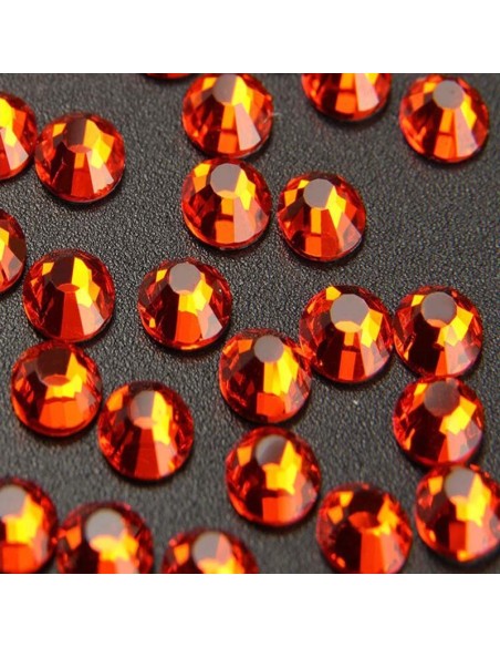 GT Crystal Termoadesivo ss 30 Hyacinth - 144PZ  Rhinestones Hotfix